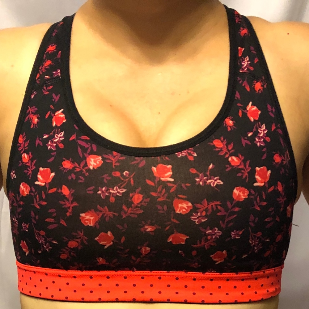 NWT Active Fashion Sports Bra